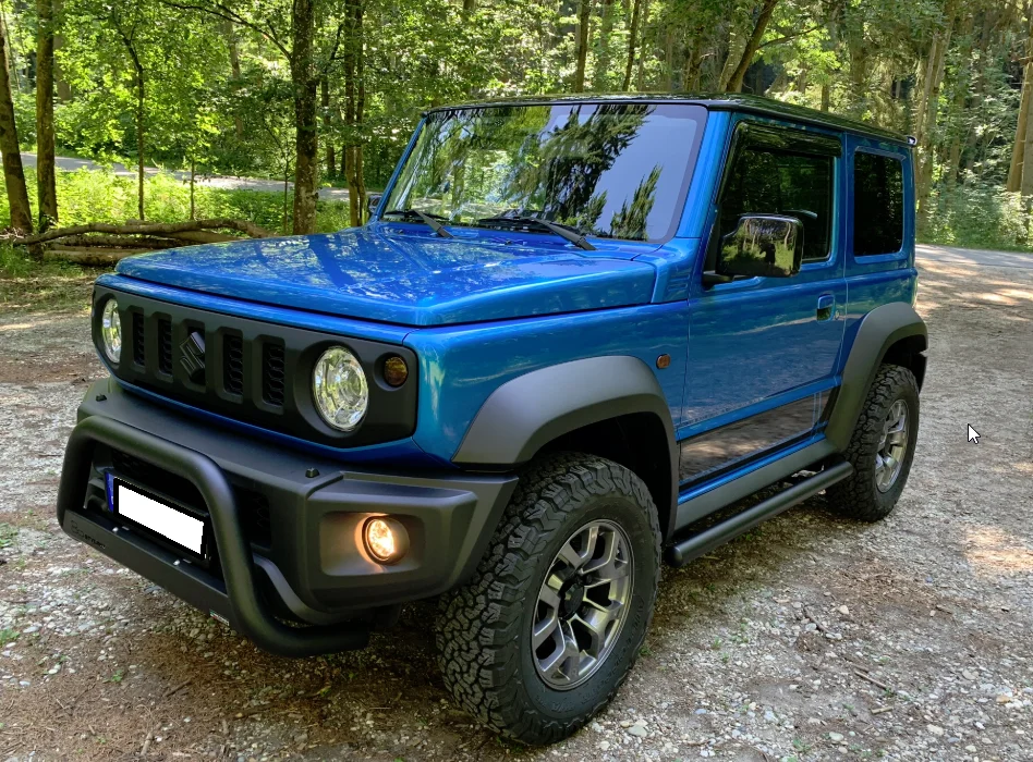 Jimny in blau - Autohaus Griesbeck